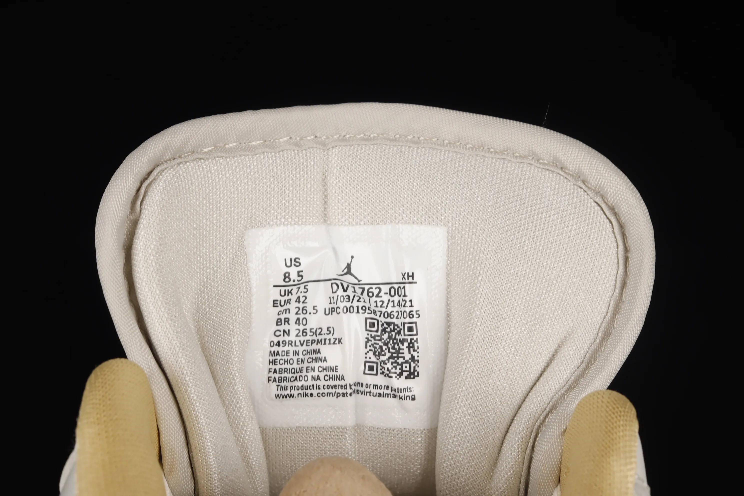 All categories Air Jordan Jordan series basketball shoes Air Jordan 1 Low G version pure original Air Jordan 1 Low AJ1 Joe 1 black and gray satin sports culture basketball shoes DV1762-001